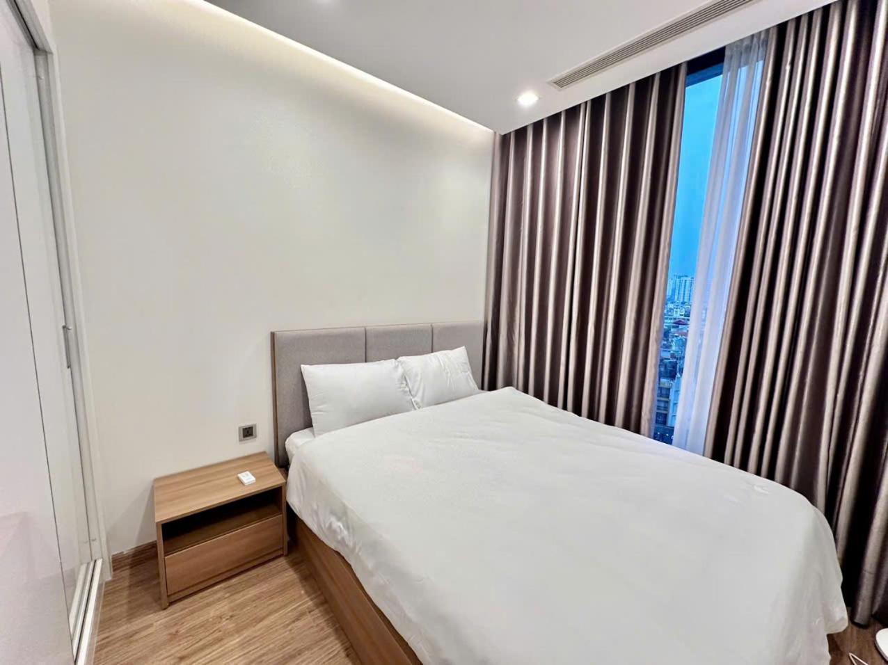 Luxury Apartment In Vinhomes Metropolis Hanoi Exterior foto